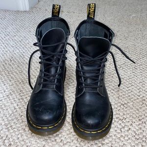 Womens Doc Martens size 6